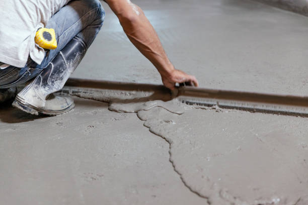 Best Custom Concrete Contractor  in Clyde, NC